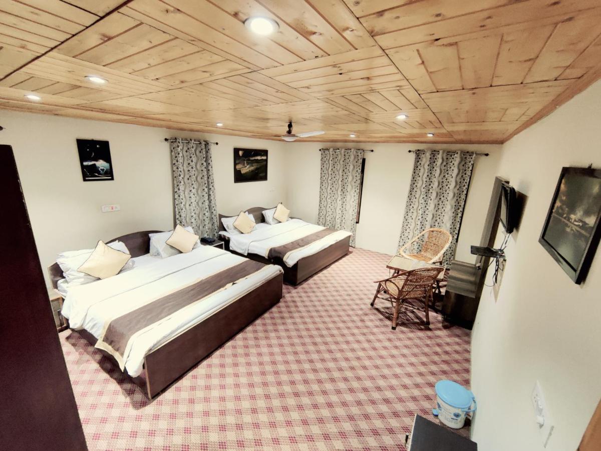 Sheesha Residency Ξενοδοχείο Σριναγκάρ Εξωτερικό φωτογραφία