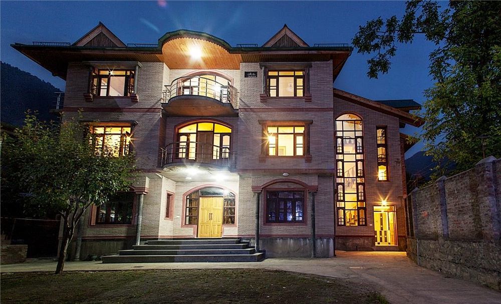 Sheesha Residency Ξενοδοχείο Σριναγκάρ Εξωτερικό φωτογραφία