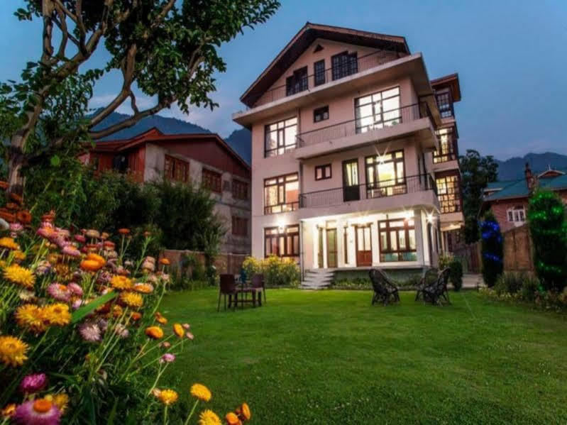 Sheesha Residency Ξενοδοχείο Σριναγκάρ Εξωτερικό φωτογραφία